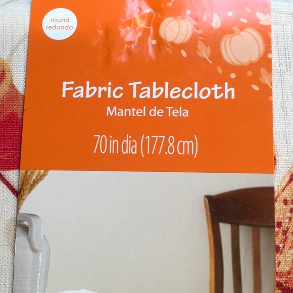 Pumpkins & Gourds Fabric 70 Inch Round Tablecloth. NWT - Picture 3 of 9